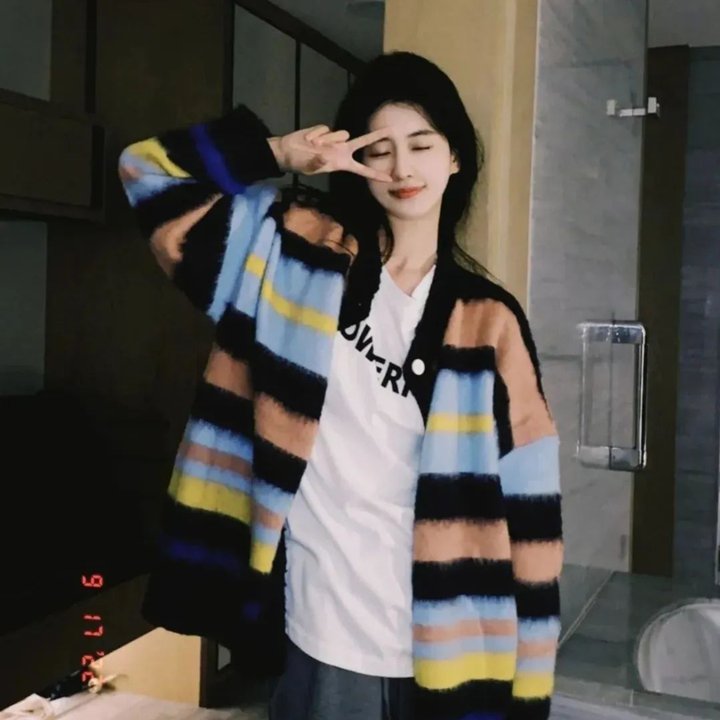 麻烦中的女人